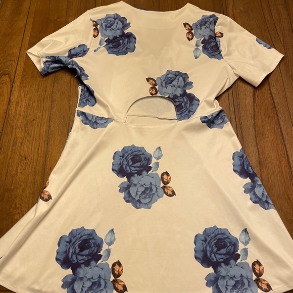 White Dress with Blue Flowers - Picture 2 of 3